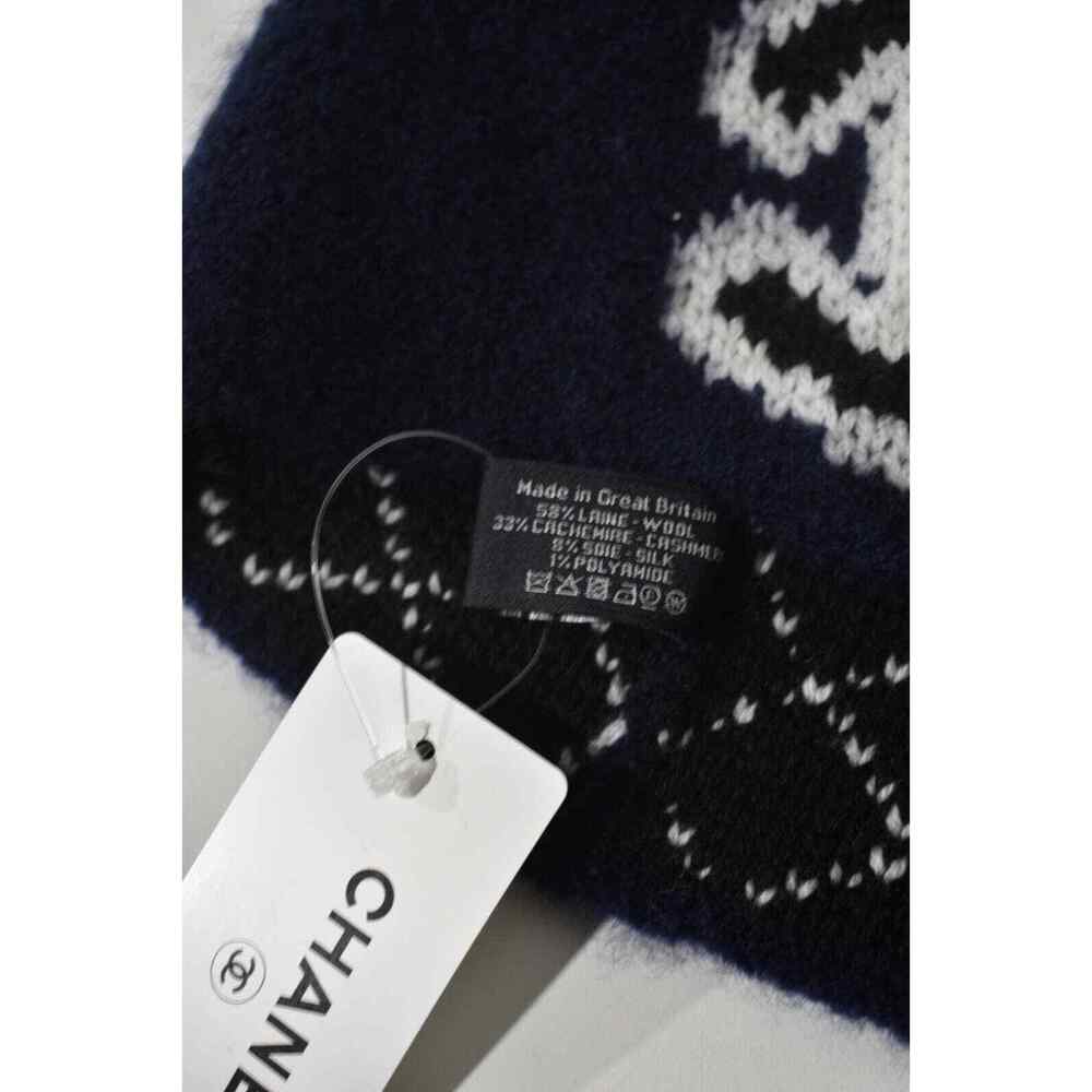 Chanel 22B Wool Cashmere Navy Blue White Black CC Logo Beanie Winter Hat Cloche - Picture 9 of 9